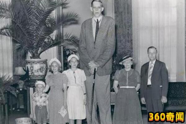 世界第一高人5米9的人是谁（世界记录记载的世界第一高人）